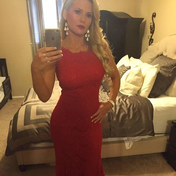 Meet your Posher, Debra - Picture 1 of 1